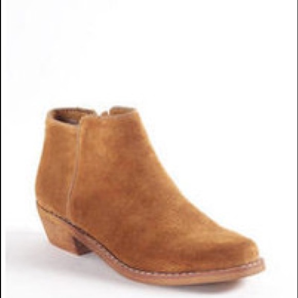 Sam Edelman Shoes - Sam Edelman Mercer Bootie Size 7